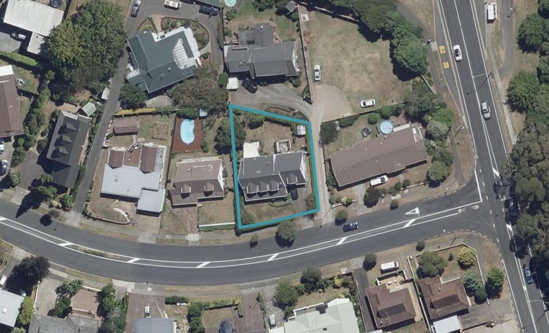 93 Glen Lynne Avenue, Queenwood, Hamilton - Carousel 1