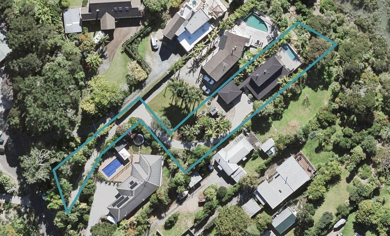 95A Rame Road, Greenhithe, Auckland - Carousel 1