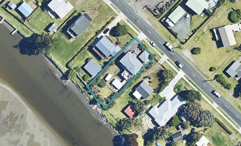 640 Pukehina Parade, Pukehina, Te Puke - Carousel 1
