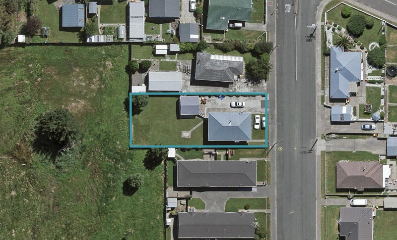81 Brown Street, Kingswell, Invercargill - Carousel 1