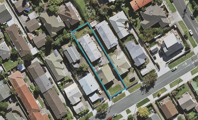 2/20 Amaru Road, Onehunga, Auckland - Carousel 1