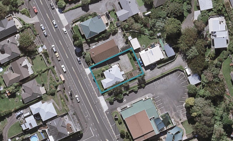 91 Mangorei Road, Strandon, New Plymouth - Carousel 1