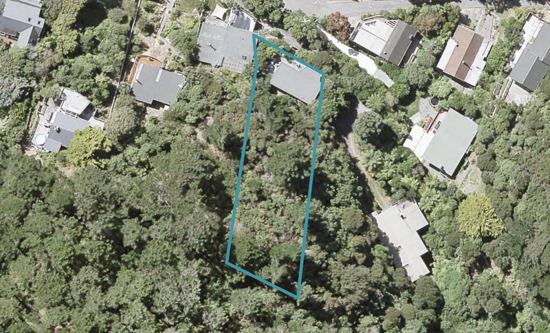 44 Rona Street, Eastbourne, Lower Hutt - Carousel 1