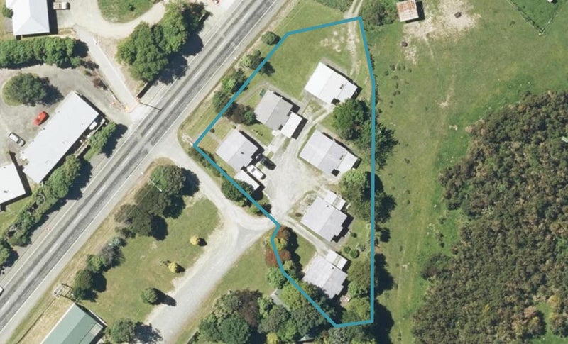 216 Waikawa Road, WAIKAWA, PICTON - Carousel 1