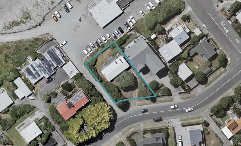 97 Tutere Street, Waikanae Beach, Waikanae - Carousel 1