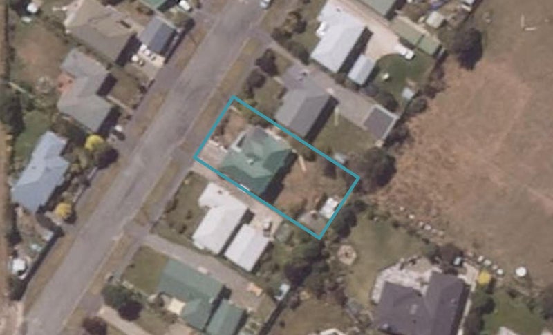 61 Stuart Street, Holmes Hill, Oamaru - Carousel 1