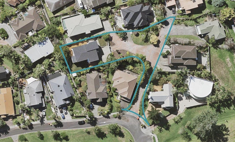 18 Taroka Close, Pinehill, Auckland - Carousel 1
