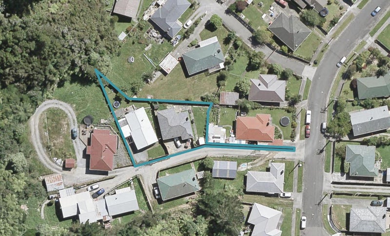 24A Shackleton Grove, Stokes Valley, Lower Hutt - Carousel 1