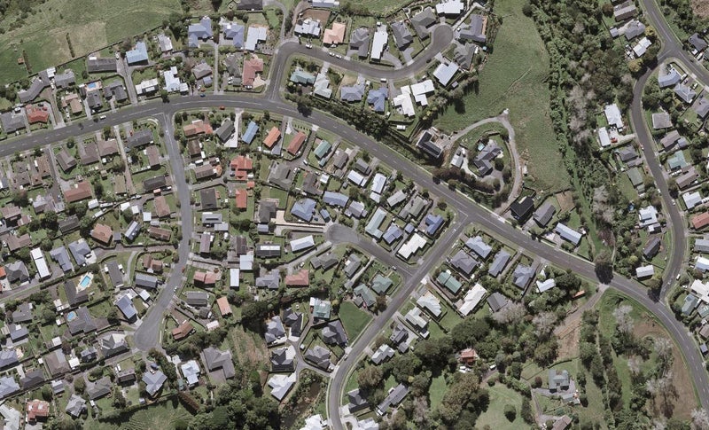 8 Fantome Place, Whalers Gate, New Plymouth - Carousel 1
