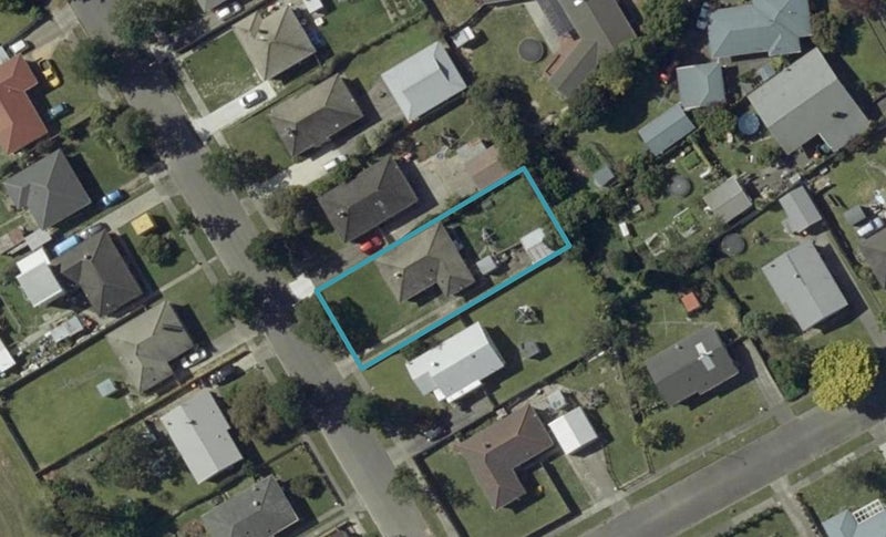 11 Newbury Street, Awapuni, Palmerston North - Carousel 1