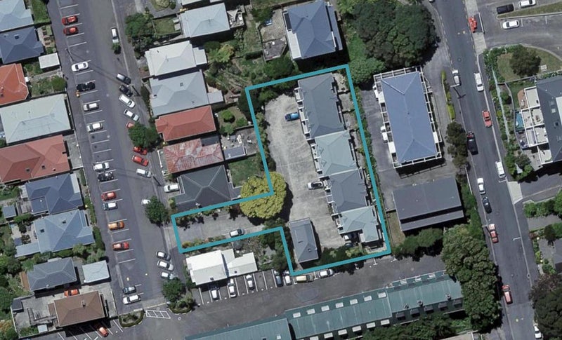 2/33 Hiropi Street, Newtown, Wellington - Carousel 1