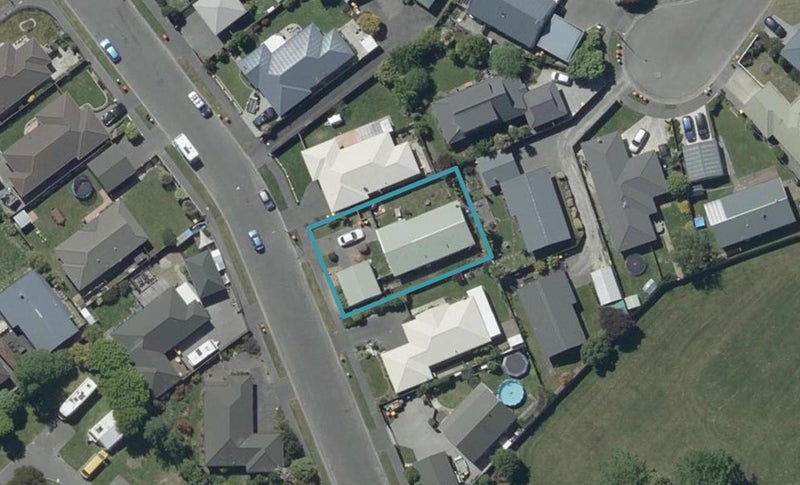 110 Bayswater Crescent, Bromley, Christchurch - Carousel 1