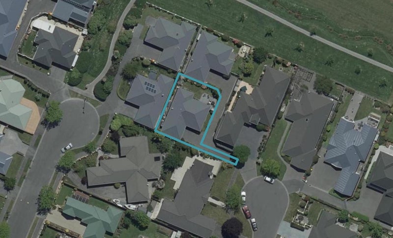 9 Avon Gate, Russley, Christchurch - Carousel 1