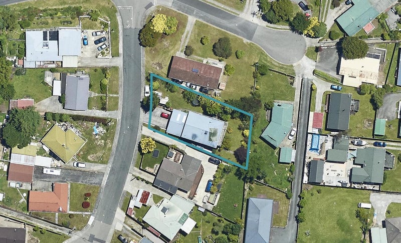4 Tudor Place, Koutu, Rotorua - Carousel 1