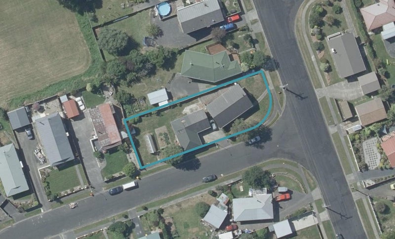 65 Viscount Road, Waldronville, Dunedin - Carousel 1