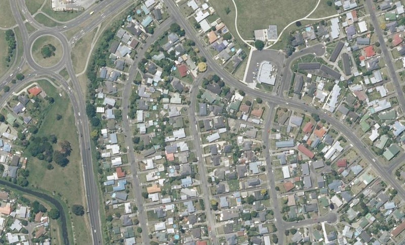 7 Magdalen Crescent, Pirimai, Napier - Carousel 1