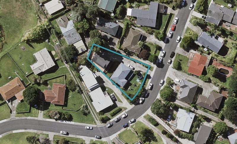 1/9 Tawavale Crescent, Tōtara Vale, Auckland - Carousel 1