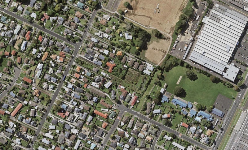 66 Barrack Road, MOUNT WELLINGTON, AUCKLAND - Carousel 1