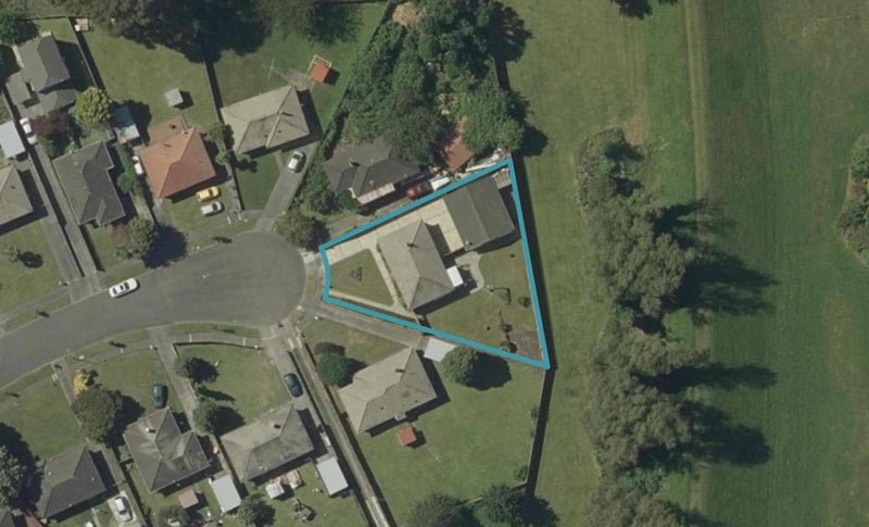 24 Tilbury Avenue, Hokowhitu, Palmerston North - Carousel 1