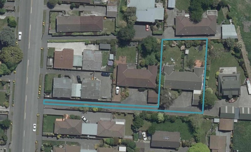 1/174B Grimseys Road, Redwood, Christchurch - Carousel 1