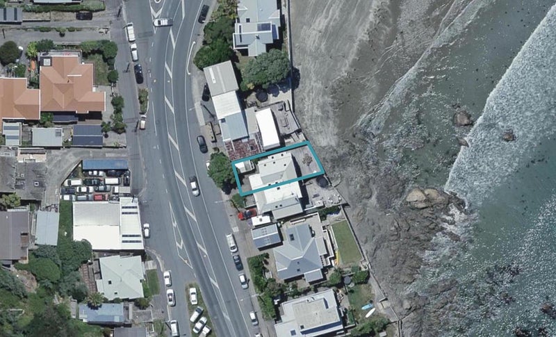 253 Queens Drive, Lyall Bay, Wellington - Carousel 1