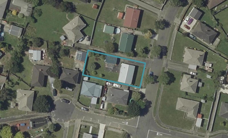 15 Wakefield Street, Awapuni, Palmerston North - Carousel 1