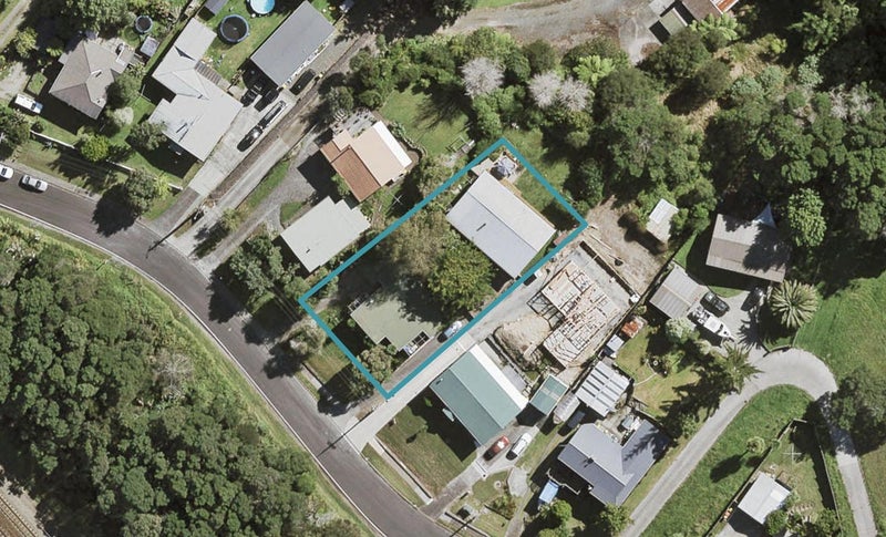 1/69 Rangeview Road, Sunnyvale, Auckland - Carousel 1
