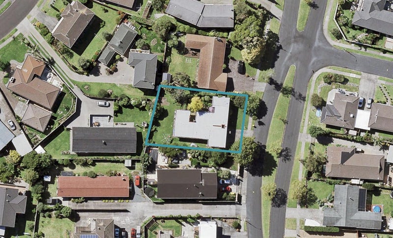 12 Belmere Rise, Farm Cove, Auckland - Carousel 1
