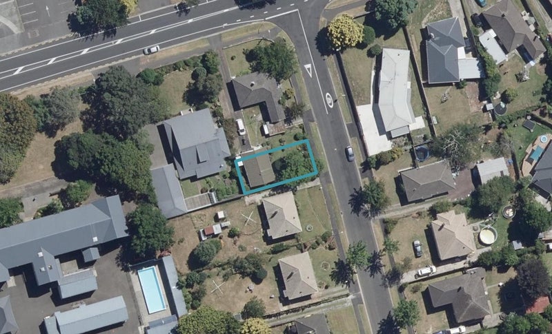59A Kenney Crescent, Fairfield, Hamilton - Carousel 1