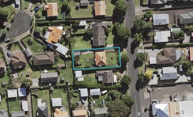 6 Waitangi Road, Onehunga, Auckland - Carousel 1
