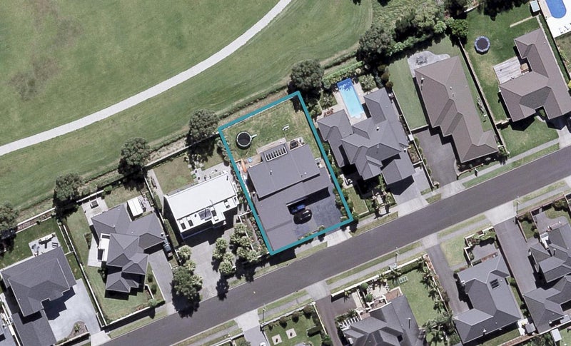 9 Parkvue Drive, Bell Block, New Plymouth - Carousel 1