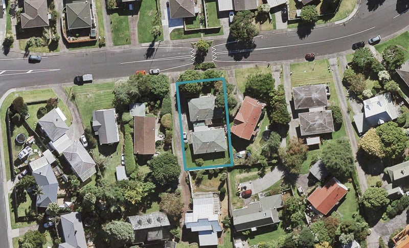 1/79 Moore Street, Hillcrest, Auckland - Carousel 1