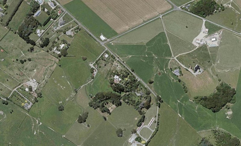 24 Blackburne Road, Te Horo, Otaki - Carousel 1
