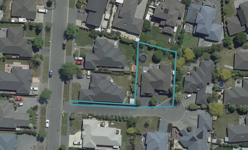 62 Coolspring Way, Redwood, Christchurch - Carousel 1