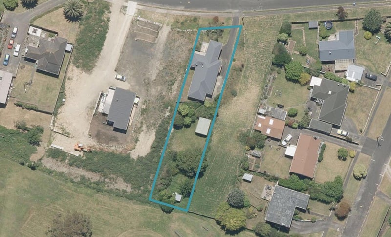 3 Toi Street, Tawhero, Whanganui - Carousel 1
