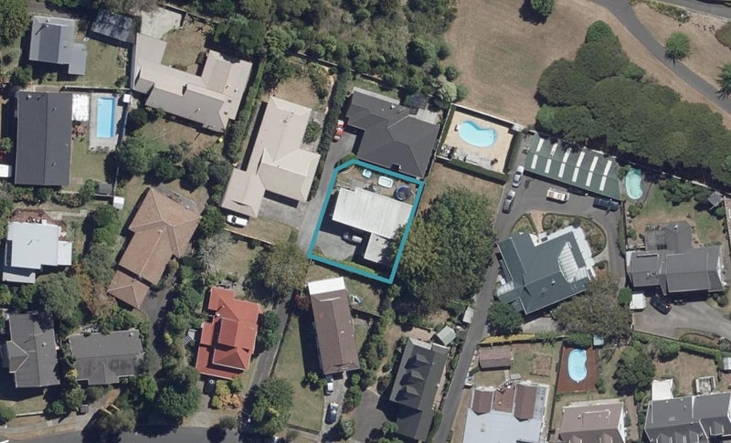 79 Glen Lynne Avenue, Queenwood, Hamilton - Carousel 1