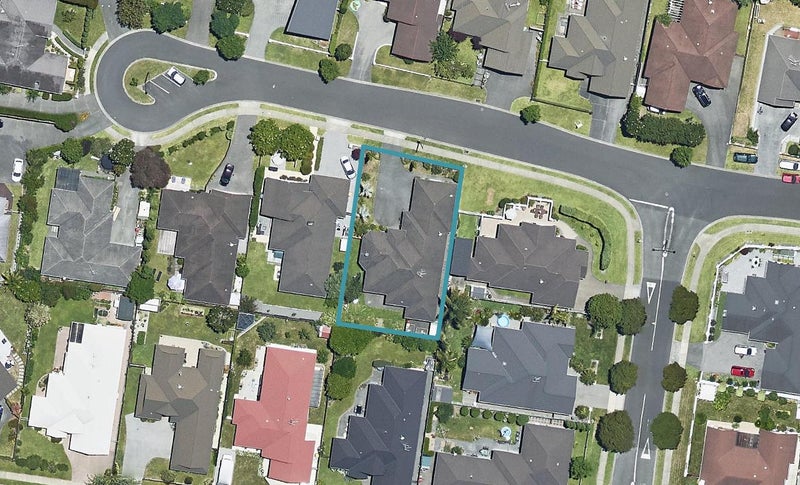 15 Glenmonarch Place, Pyes Pa, Tauranga - Carousel 1