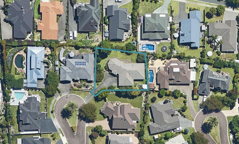 22 Kildonan Place, Bethlehem, Tauranga - Carousel 1