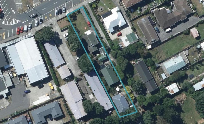 3/7 Whitehouse Road, Tītahi Bay, Porirua - Carousel 1