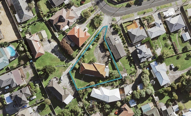 29 Brothers Street, New Windsor, Auckland - Carousel 1