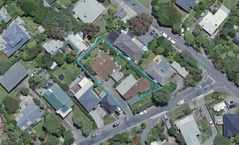 8C Motueka Street, Ngaio, Wellington - Carousel 1