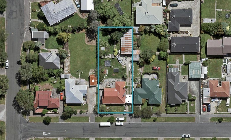 10 Nichol Street, Heidelberg, Invercargill - Carousel 1