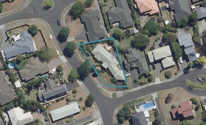 11 Bramley Drive, Rototuna, Hamilton - Carousel 1