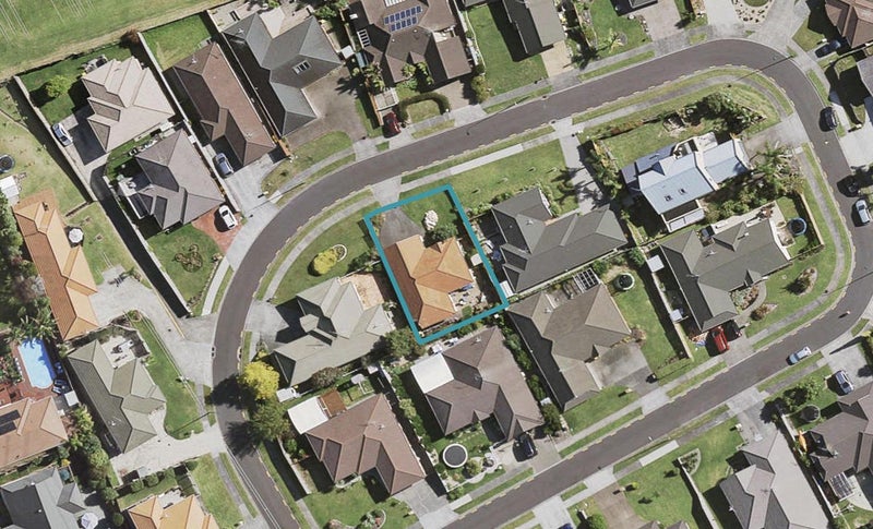 9 Norman Close, The Gardens, Auckland - Carousel 1