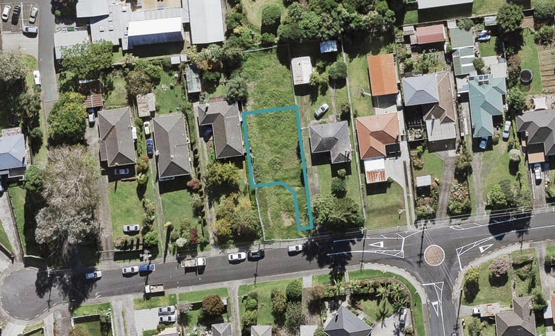 25B Toru Street, Te Atatū Peninsula, Auckland - Carousel 1