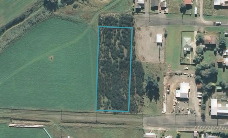 13 Tauna Street, Lumsden, Lumsden - Carousel 1