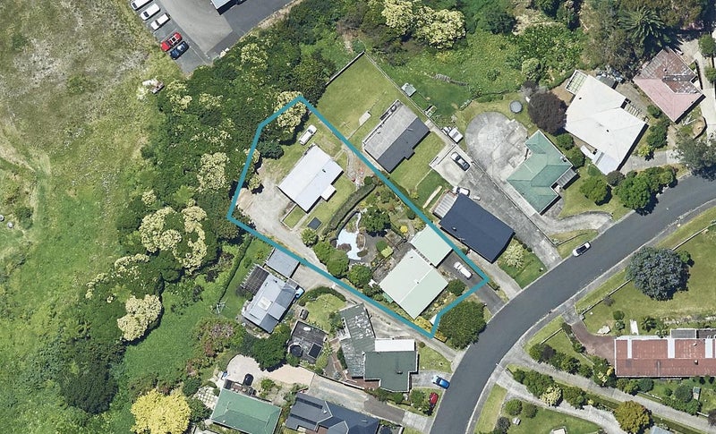 23 Landview Road, Parkvale, Tauranga - Carousel 1