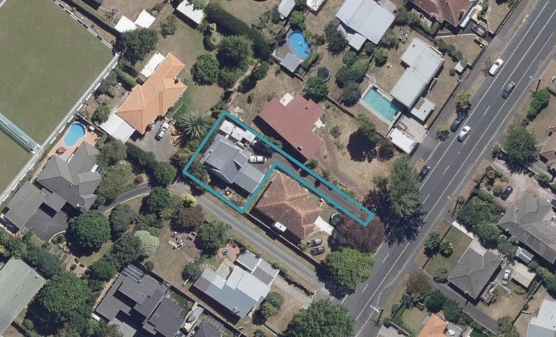 19A Masters Avenue, Hillcrest, Hamilton - Carousel 1