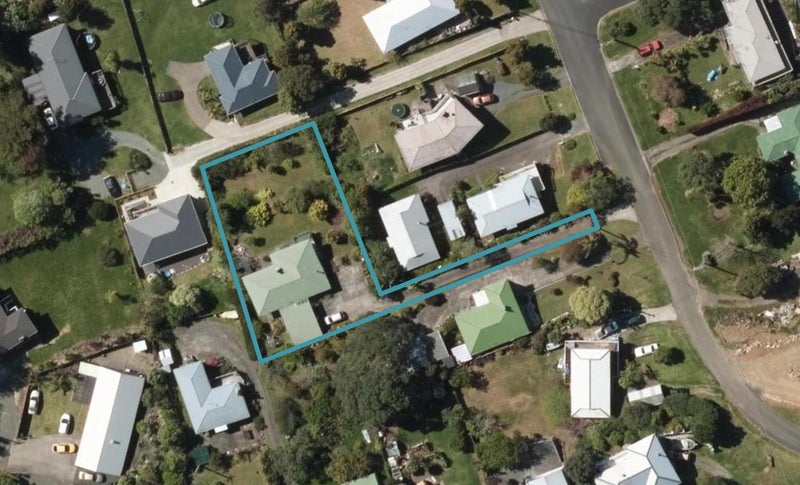 3 Cockburn Street, Onerahi, Whangarei - Carousel 1