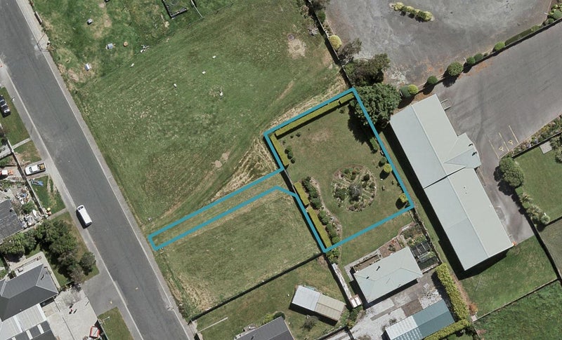 16 Shannon Street, Clifton, Invercargill - Carousel 1